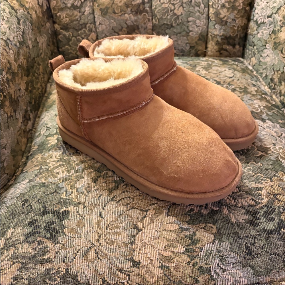 Ugg classic ultra mini - Picture 2 of 5